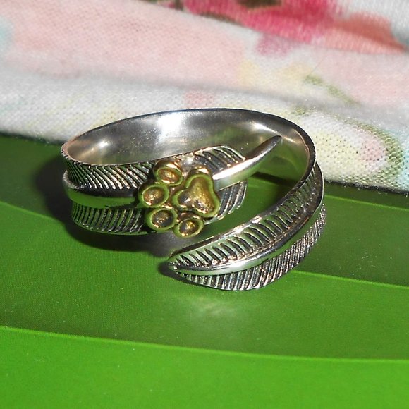 Canadian Crystals Jewelry - Leaf & Paw Print Ring